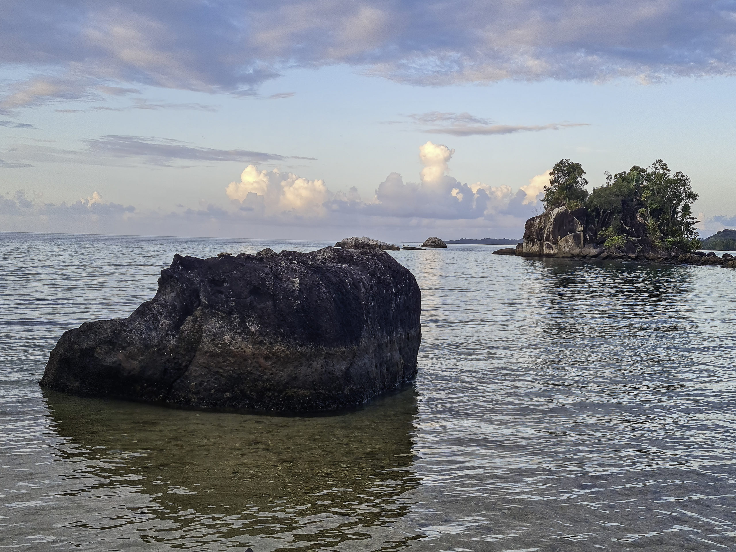 VOYAGE DANS L’EST: LES FORÊTS D’ANDASIBE, LE CANAL DES PANGALANES ET L’ÎLE SAINTE MARIE